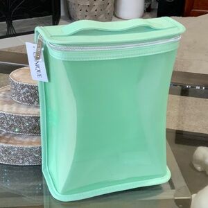 Clinique Mint Green Bath Accessory